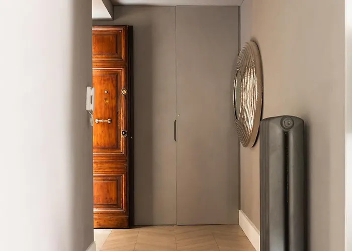 Апартаменты Navona - Luxury, Design And Jacuzzi Style *