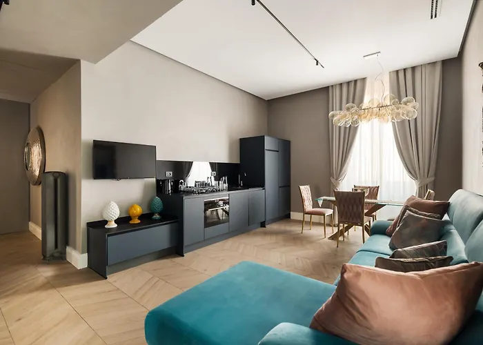 Апартаменты Navona - Luxury, Design And Jacuzzi Style